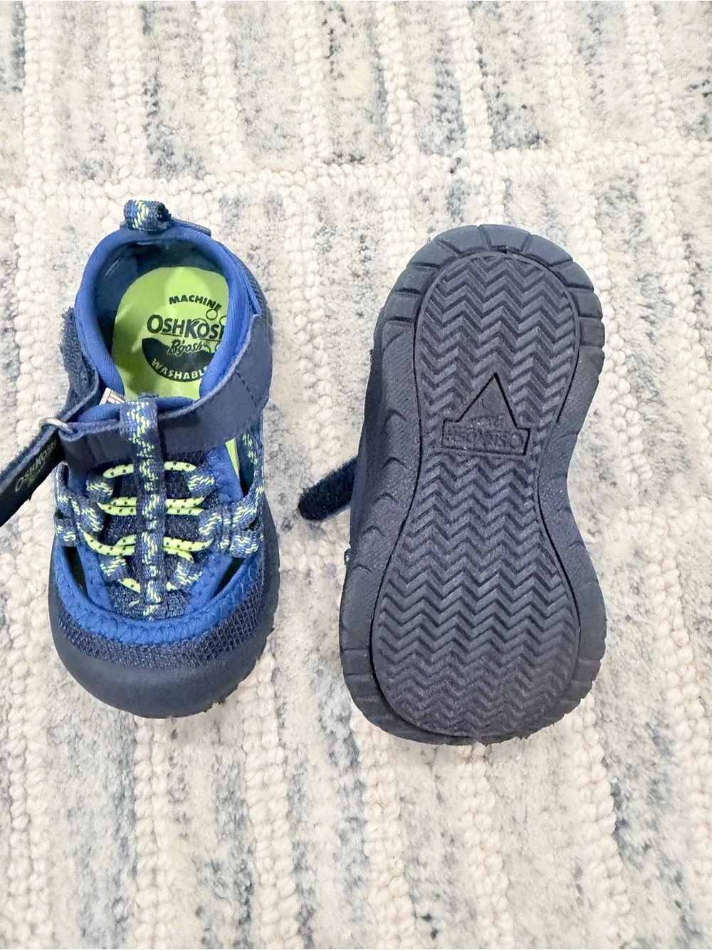 OshKosh B'gosh Navy and Lime Active Kids Sandals